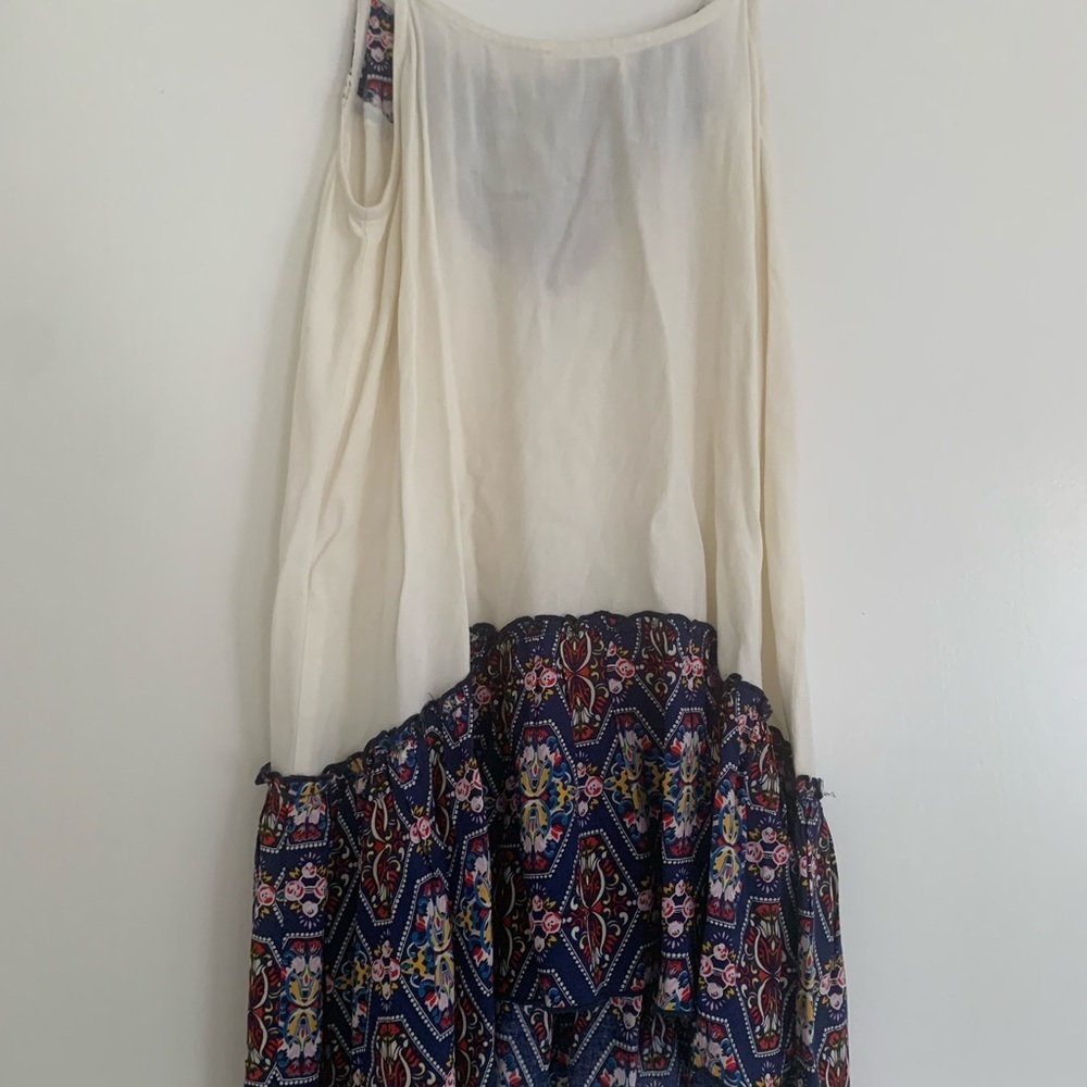UMGEE crochet Spaghetti adjustable Strap Floral cream/Vintage size Small - Picture 7 of 10